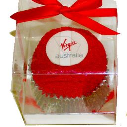 Clear-box-Corporate-logo-cupcakes