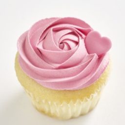 Raspberry Classic size cupcake