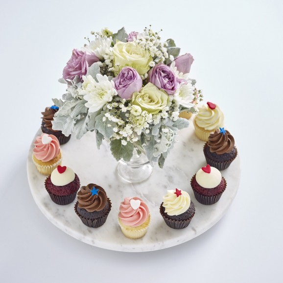 1 Cupcakes Sydney Delivered + Corporate Vanilla Cupcakery