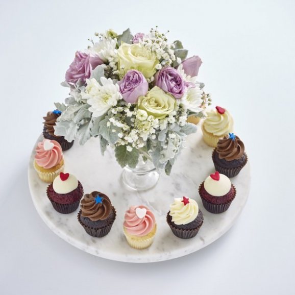 1 Cupcakes Sydney + Corporate + Cakes delivered in Sydney Vanilla Cupcakery