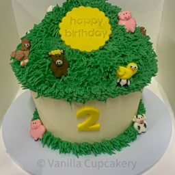 Farmyard Animal Giant Cupcake