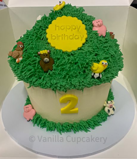 Farmyard Animal Giant Cupcake