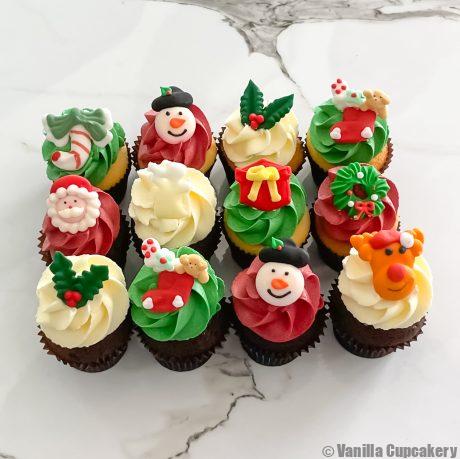 Christmas-mini-logo-cupcakes