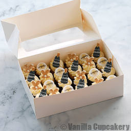 Congratulations-mini-cupcakes