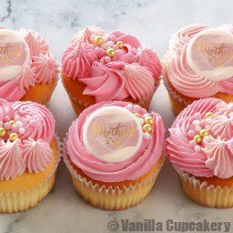 Mother's Day Love cupcakes