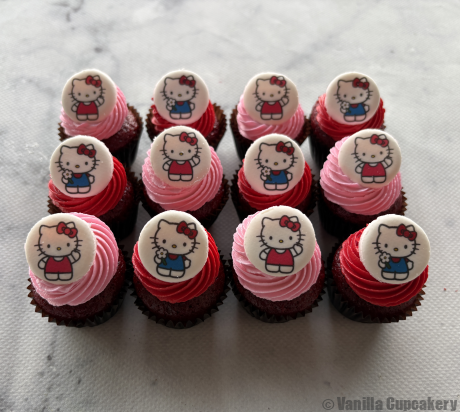 Hello Kitty Cupcakes